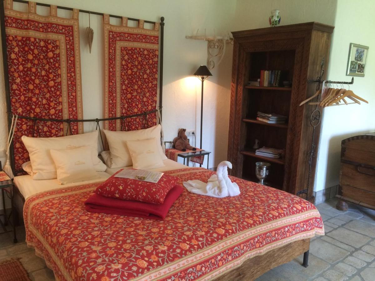 Domizil Hotel Dueren "Kastanienhof" Екстериор снимка
